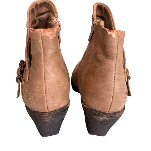 Womens Ankle Boot Size 7.5 Tan Short Heel - Picture 4 of 8